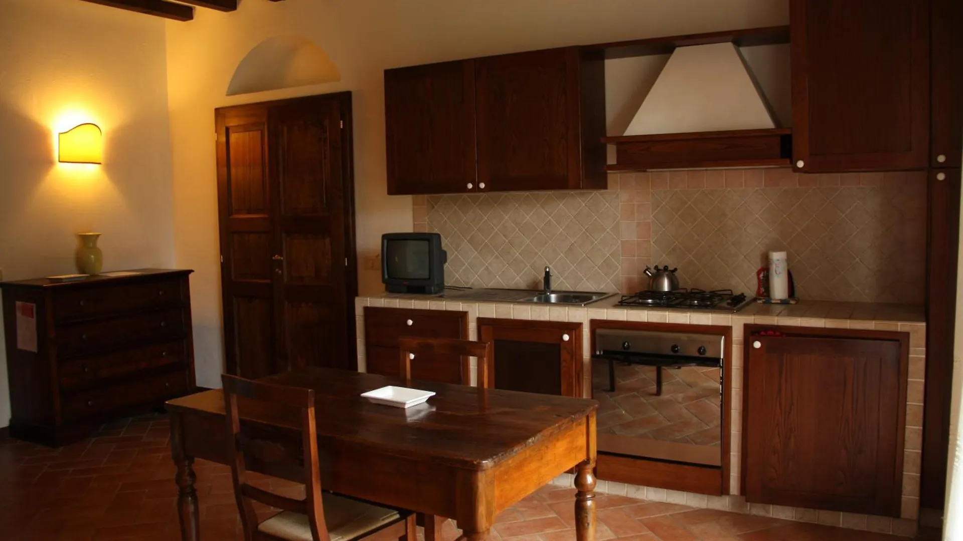 Agriturismo Chieteno Con Piscina E Ac- Cetona 0*,  Italy